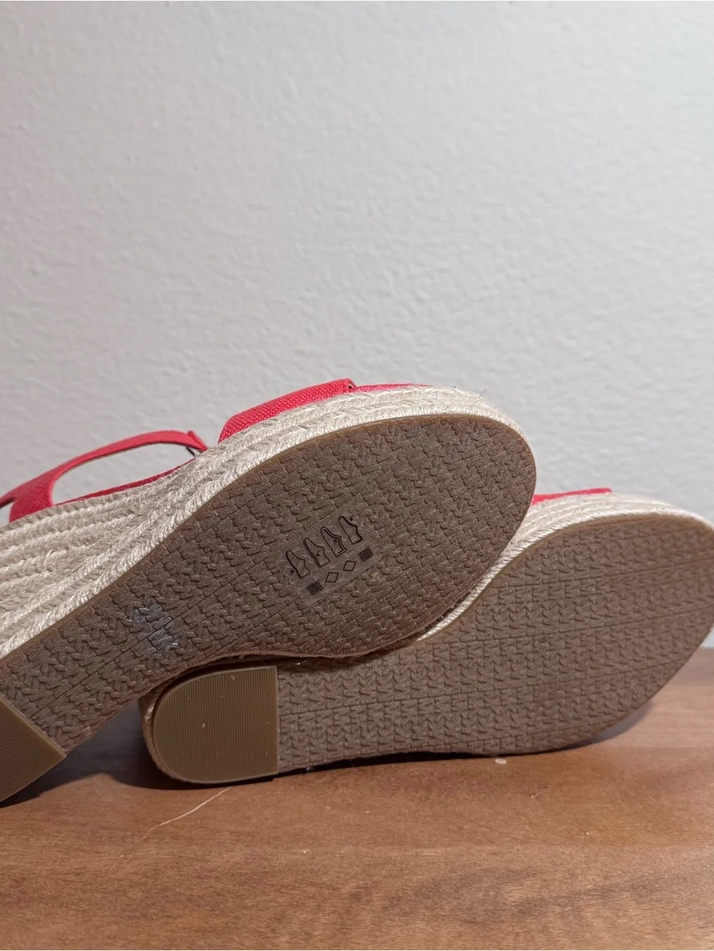 Brand New Michael Kors Berkley Espadrille Mid Wedge Sandals